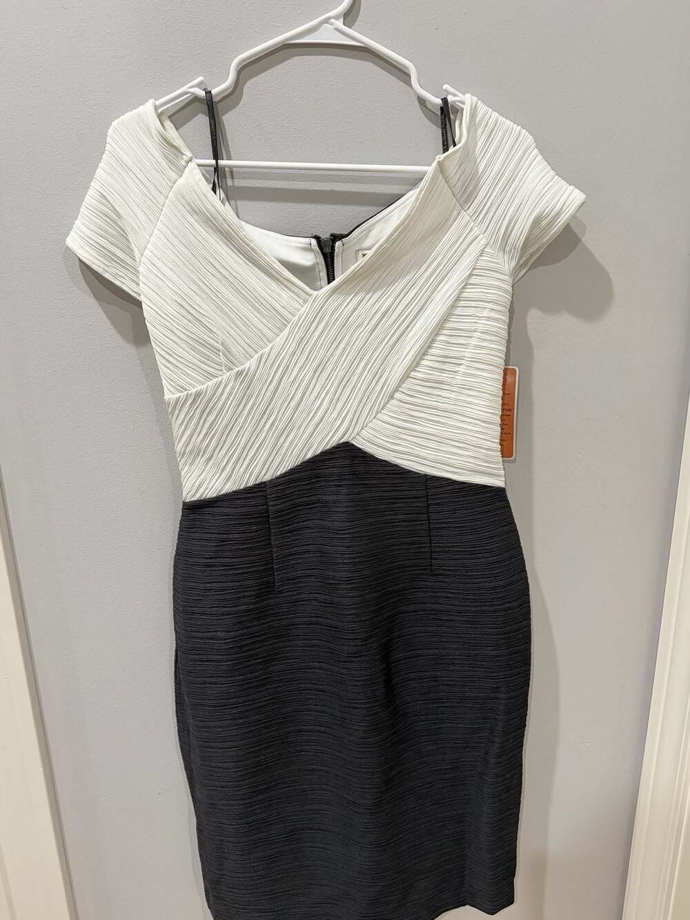 Colorblock Dress, wedding guest, mother of the bride dress, Size 8 - new